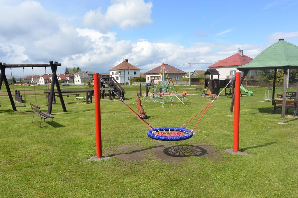 Rodinne Ubytovani - Family Accommodation Kobylice Екстериор снимка